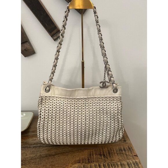 Chanel Vintage CC Charm Woven Leather Shoulder Bag w/Elegant Chain Strap - Picture 1 of 16